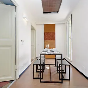 Apartment Michelangelo Charmsuite, Rome