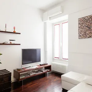 Apartment Trastevere Art House, Rome
